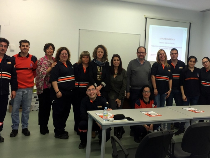 Protección Civil de Motilla, Iniesta y Quintanar se forma para prevenir la violencia de genero - imagen 1