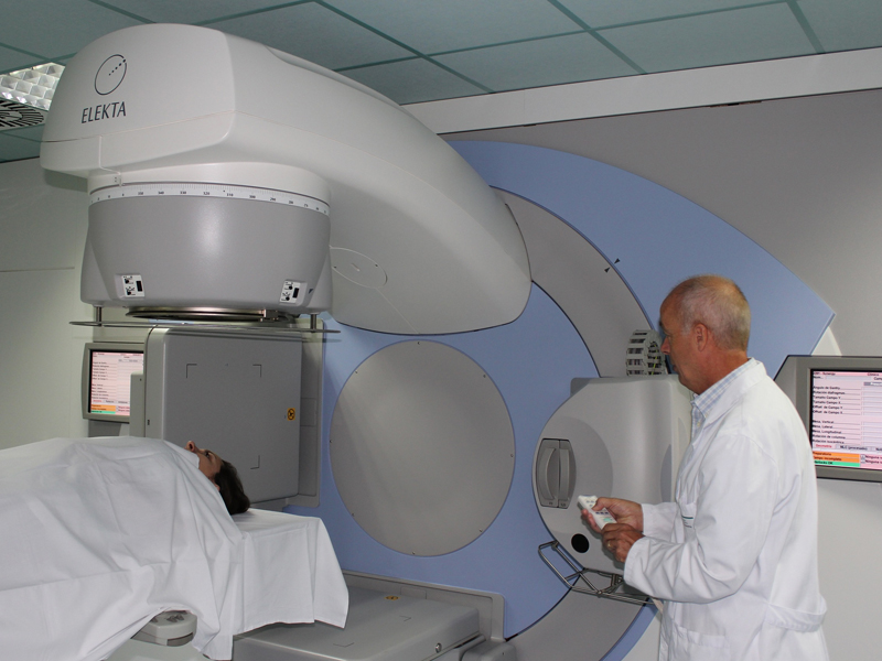 Habrá oncología radioterápica en toda la región con la donación de Amancio Ortega - imagen 1