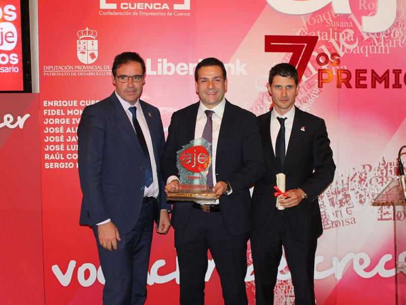 Fidel Monedero, del concesionario Autoprima, se alza con el premio Joven Empresario de AJE Cuenca - imagen 1