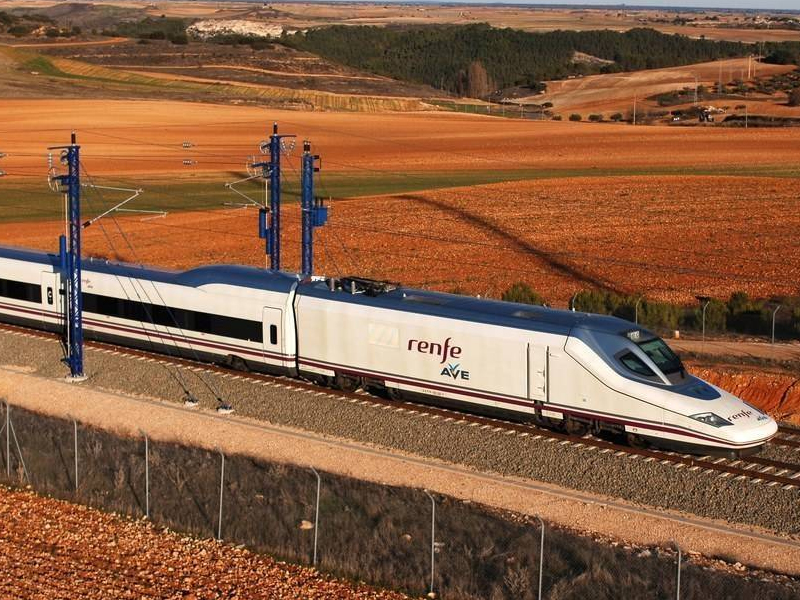Renfe agota en menos de dos horas la segunda tanda de billetes de AVE a 25 euros - imagen 1