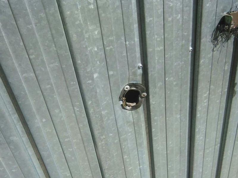 Desvalijan la piscina pública y la nave municipal de Villaverde y Pasaconsol - imagen 1