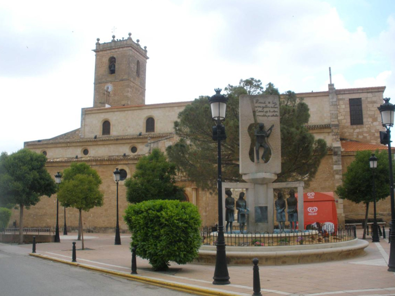 Las Fiestas de Casasimarro contarán con un tributo a Rocío Jurado, magia y baile de caballos entre otros - imagen 1