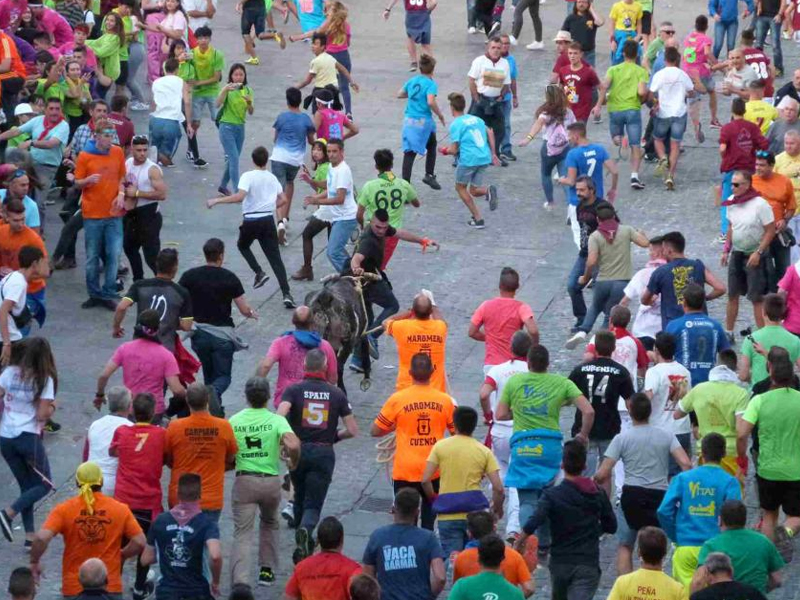 Cinco trasladados al Hospital Virgen de la Luz en la primera tarde de San Mateo - imagen 1