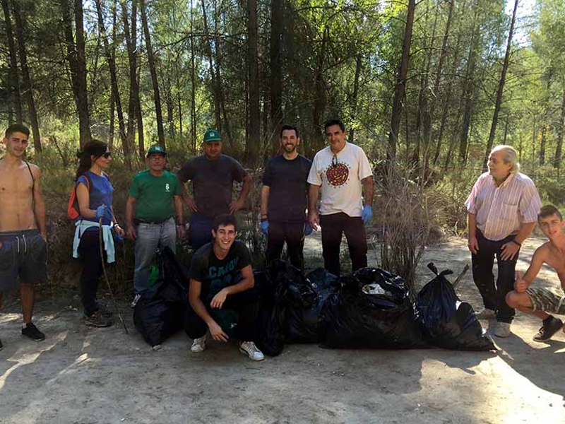 Más de 50 voluntarios participaron en la limpieza de Las Chorreras - imagen 1
