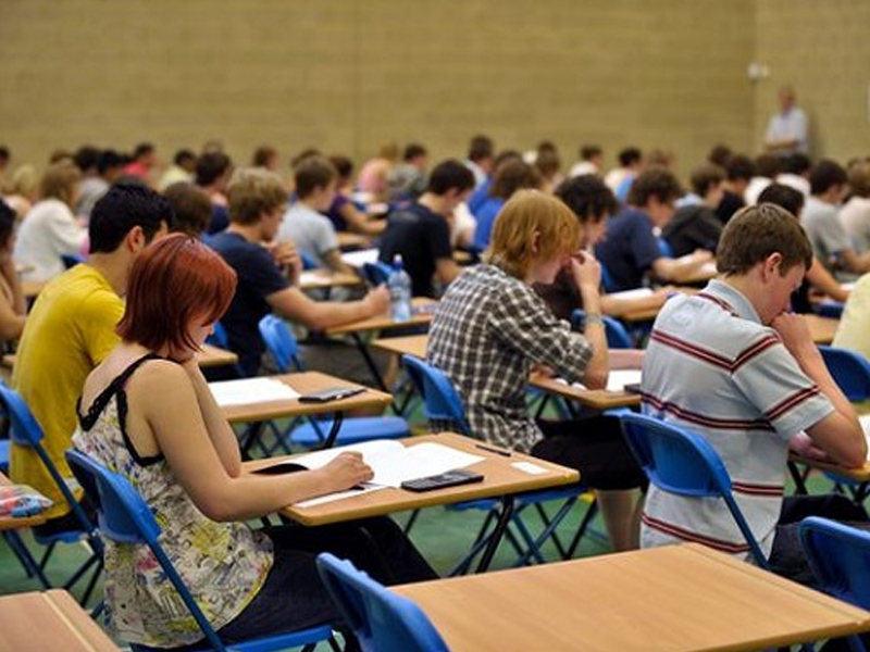 Educación convoca un proceso para ampliar las bolsas de profesores de Secundaria y Formación Profesional - imagen 1