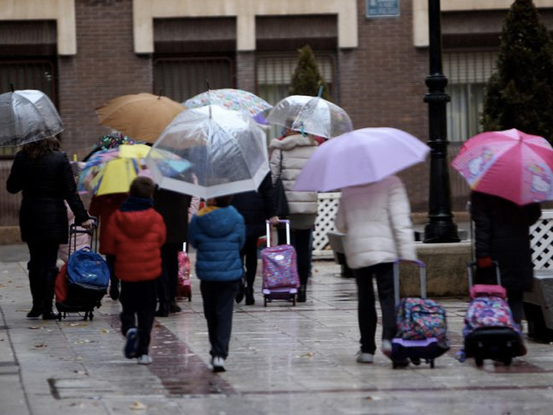 Más de 120 incidencias por viento en Castilla-La Mancha - imagen 1