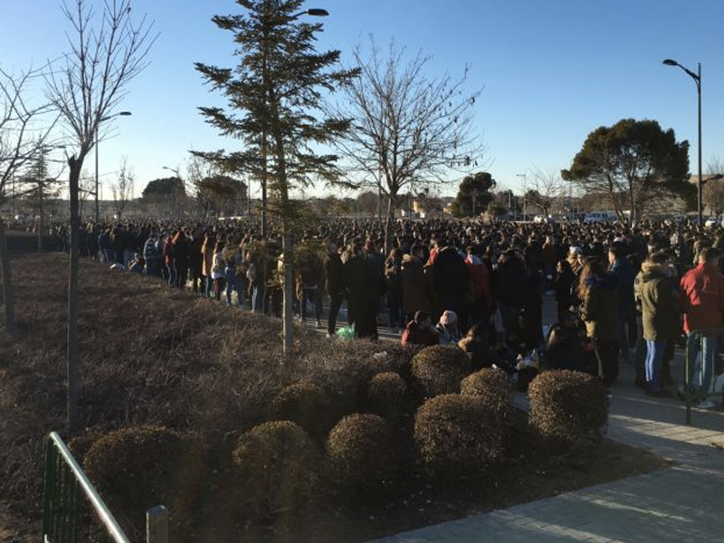 MACROBOTELLÓN: 6.000 asistentes, 50 denuncias y 4 asistencias sanitarias - imagen 1