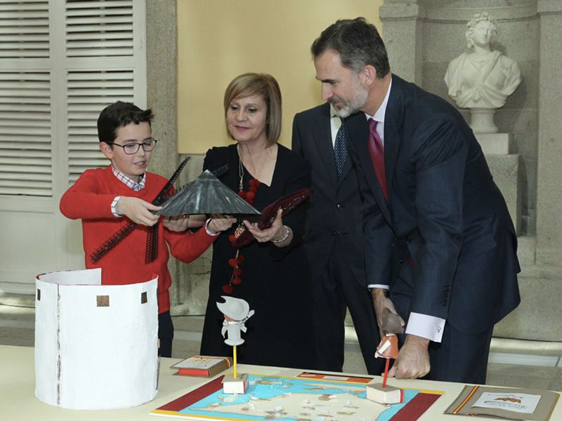 Un alumno sanclementino conoce a Felipe VI tras ganar el certamen '¿Qué es un rey para ti?' - imagen 1