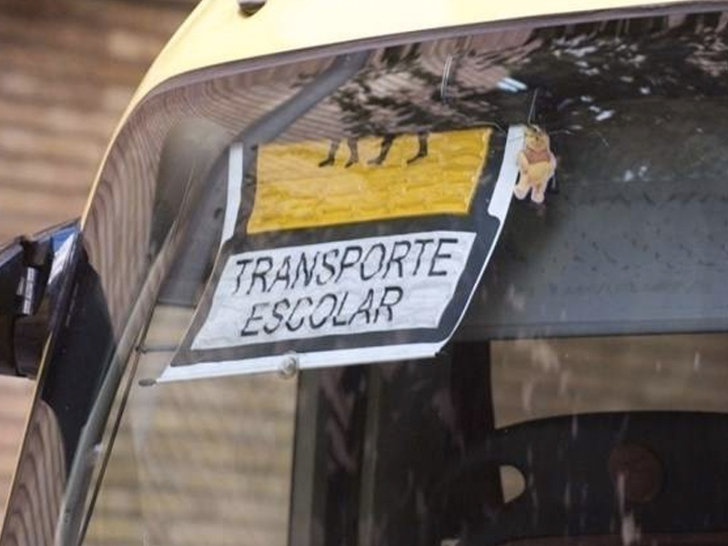 Despedido el conductor del autobús de una ruta escolar de La Manchuela que dio positivo por cocaína - imagen 1