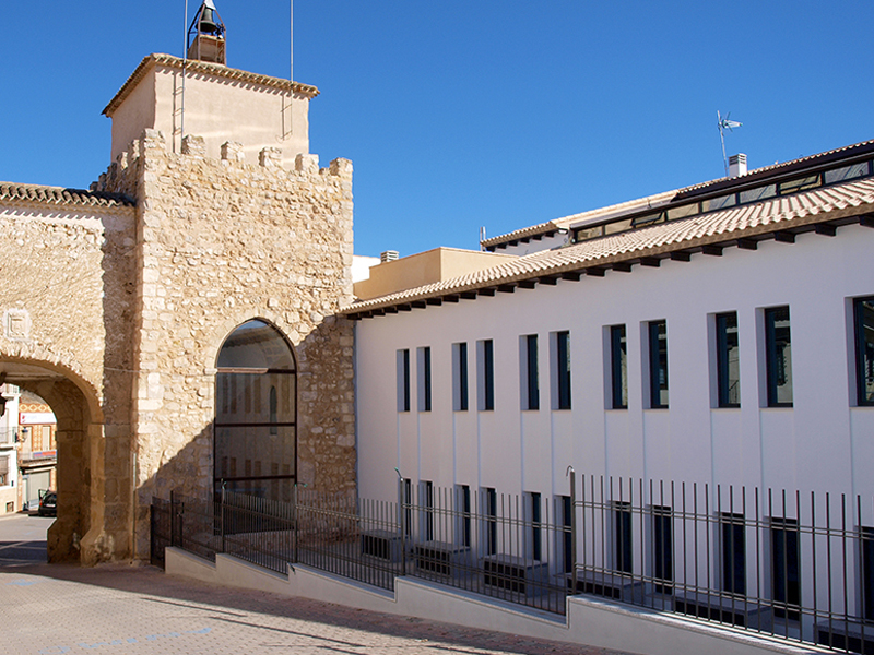 La lucha contra el paro, una prioridad en Iniesta - imagen 1