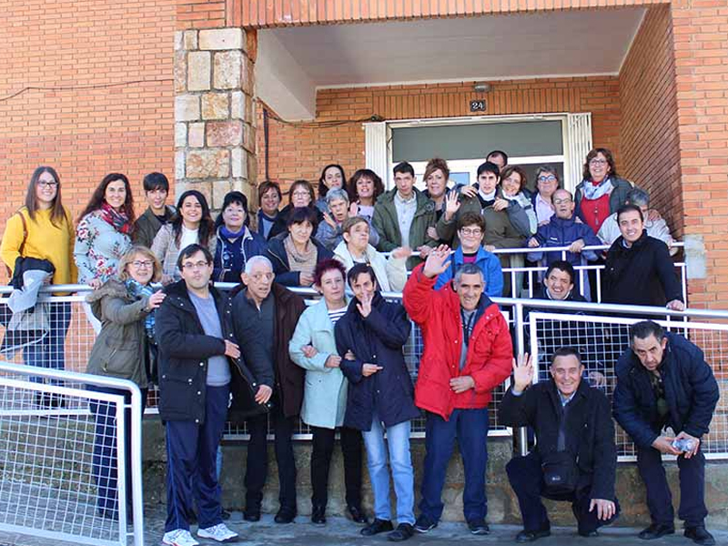 Iniesta inaugura las nuevas instalaciones de COCEMFE - imagen 1