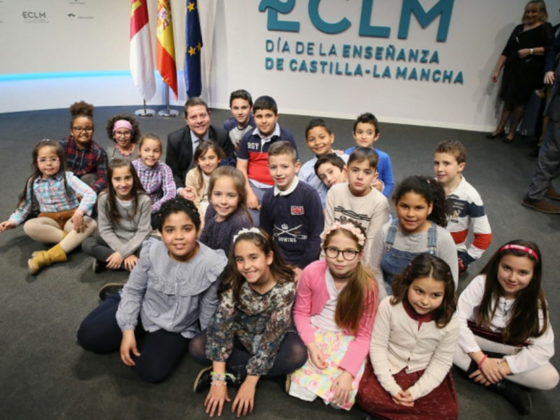 Motilla del Palancar acogerá la entrega de galardones por el Día de la Enseñanza - imagen 1