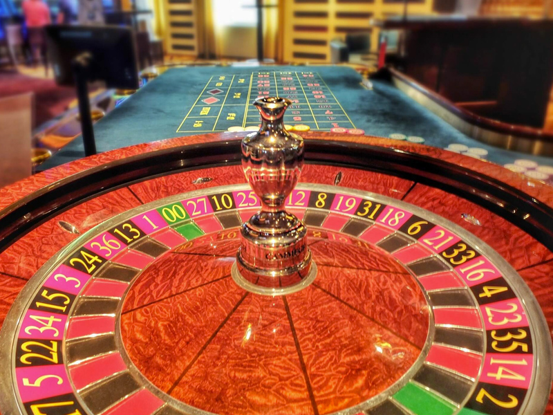 Castilla-La Mancha no dará más licencias para casas de apuestas y paralizará las que están en trámite - imagen 1