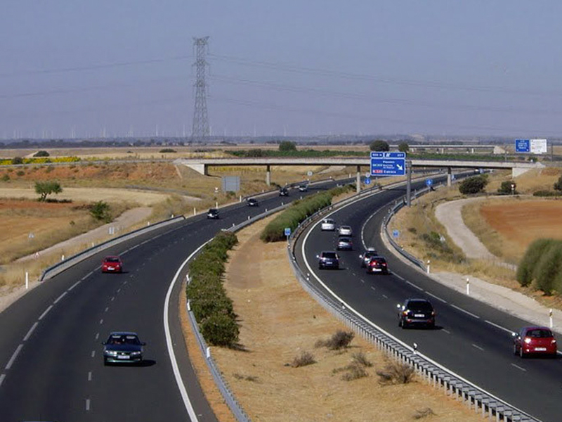 Declaración de impacto ambiental favorable para el tercer carril de la A·3 entre Tarancón y Atalaya - imagen 1