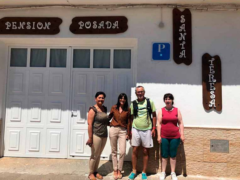 Villanueva de la Jara recibe a Juan Manuel Darijo y su reto #caminandocontraelcáncer - imagen 1