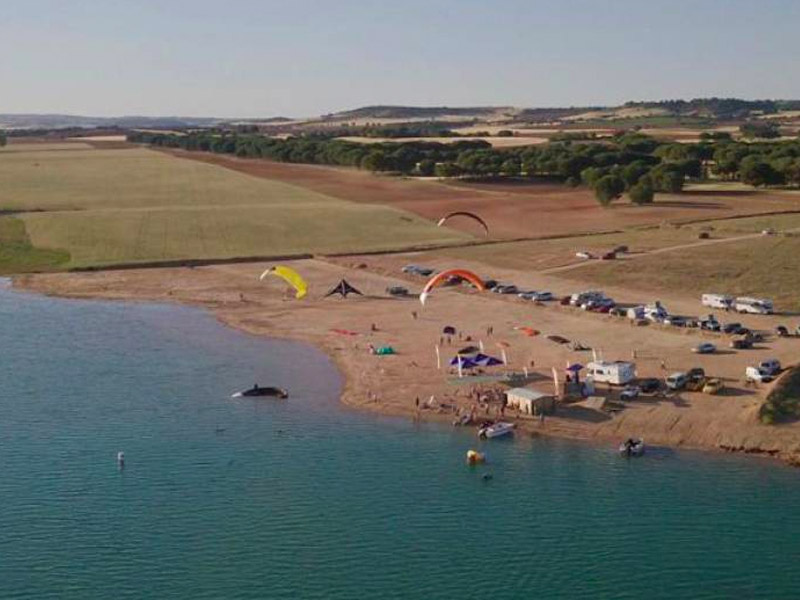 Vaya vaya, aquí si hay playa - imagen 1