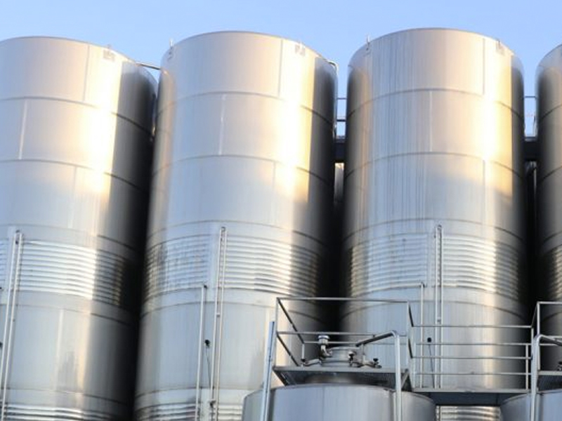 ASAJA Castilla-La Mancha prepara una lista de bodegas que no cumplen la Ley de la Cadena Alimentaria - imagen 1