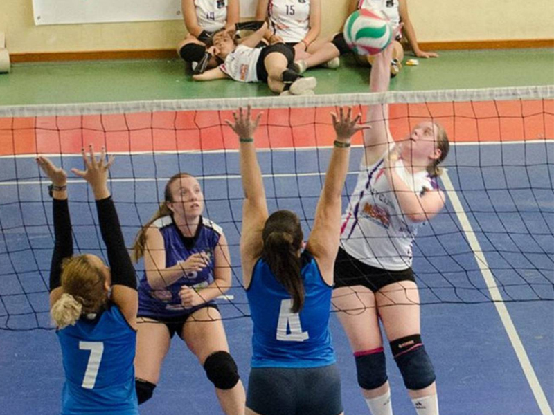 Los equipos de voleibol de la Manchuela arrancan sus temporadas - imagen 1