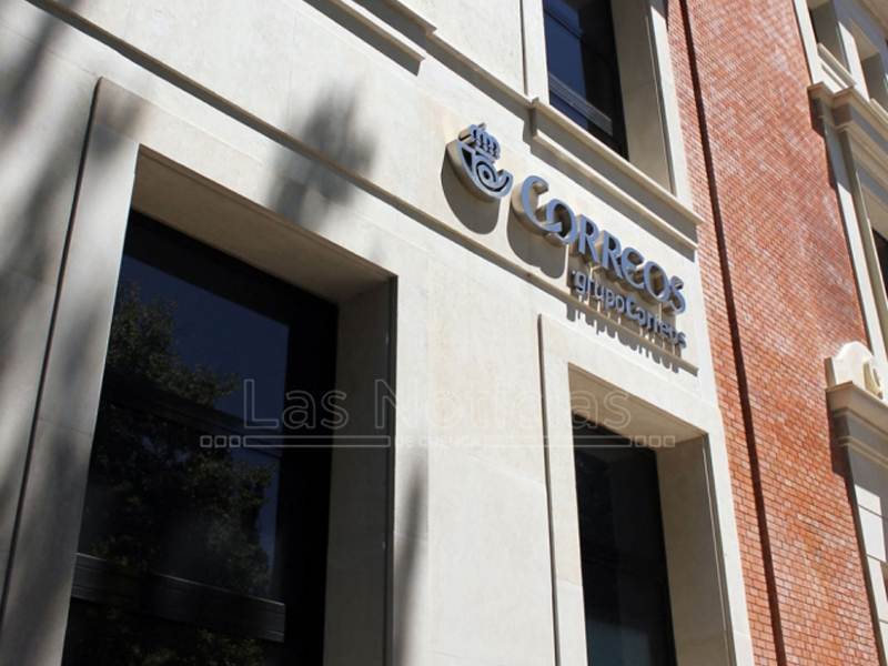 Correos abrirá este domingo y ampliará horarios para agilizar el voto por correo - imagen 1