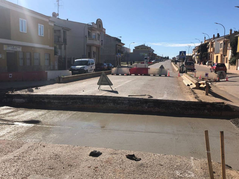 En marcha las obras para paliar problemas de canalización de agua en Motilla del Palancar - imagen 1