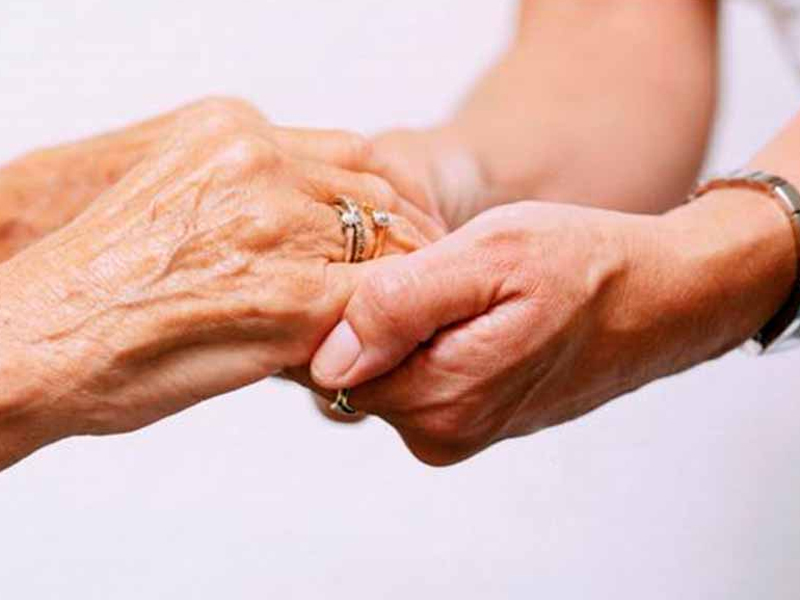 La campaña ‘Navidad en Compañía. Ningún mayor solo’ ha llegado a más de 220 estancias solicitadas en la provincia de Cuenca - imagen 1