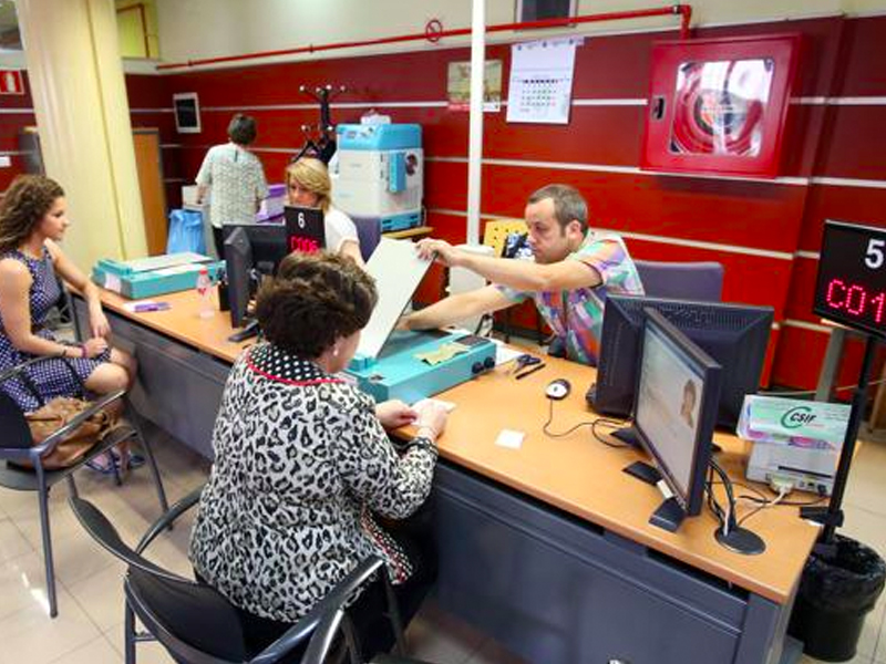 La Policía reinicia el servicio de renovación del DNI dentro de la Fase 2 - imagen 1