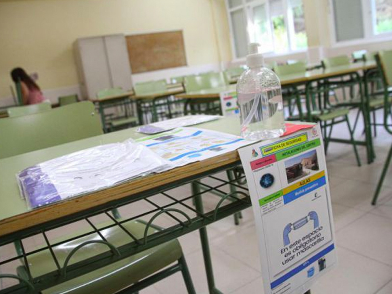 CLM hará test de coronavirus a docentes y personal no docente antes del inicio de curso - imagen 1