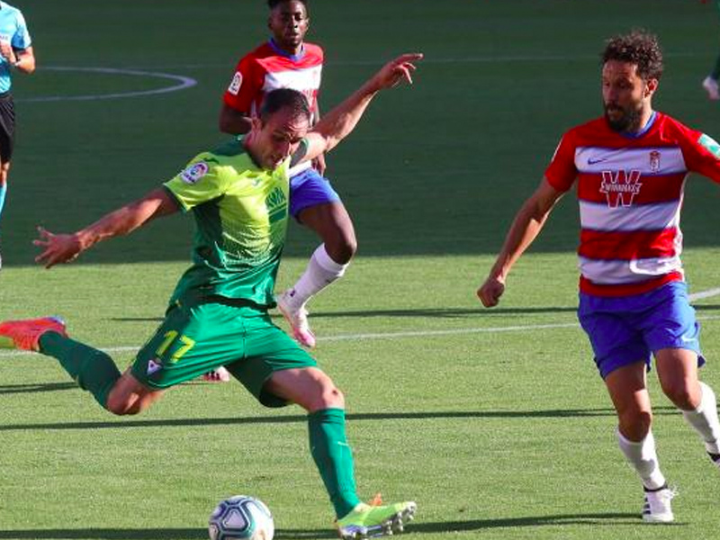 El motillano Kike García y la SD Eibar estarán un año más en 1ª División - imagen 1