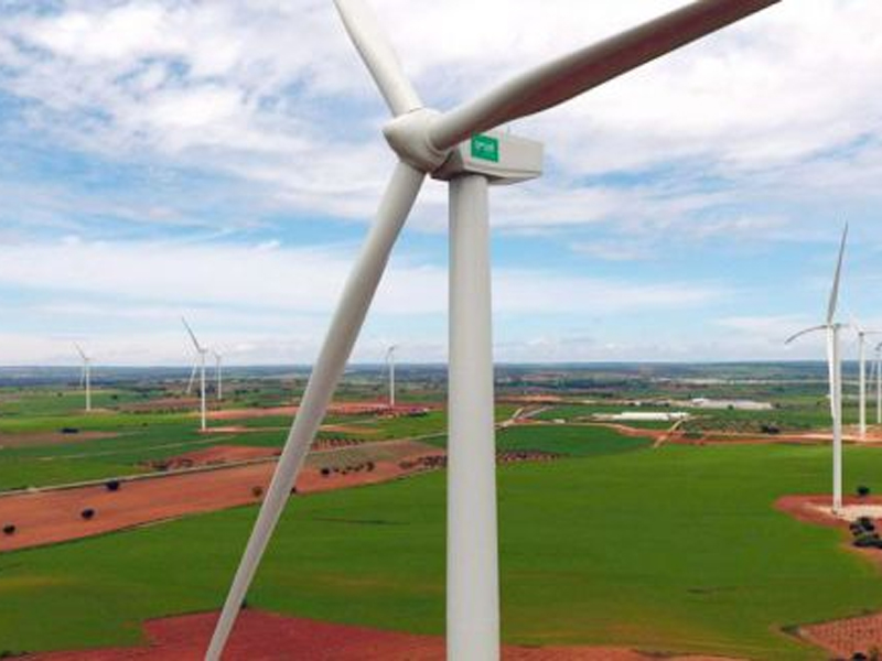 Endesa conecta a la red eléctrica el parque eólico de 51 MW ubicado en Motilla - imagen 1