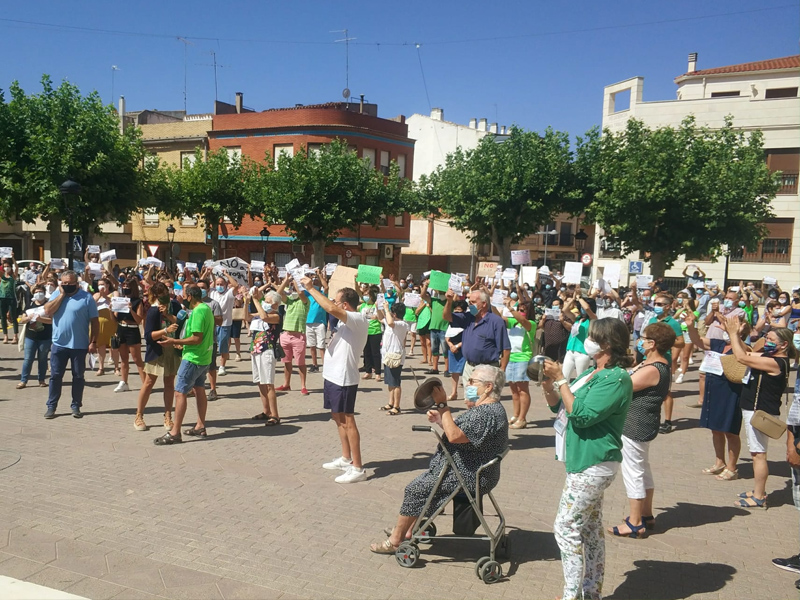 Quintanar del Rey se moviliza en contra de la macrogranja que quieren instalar a 350 metros de su pozo de agua de consumo humano - imagen 1