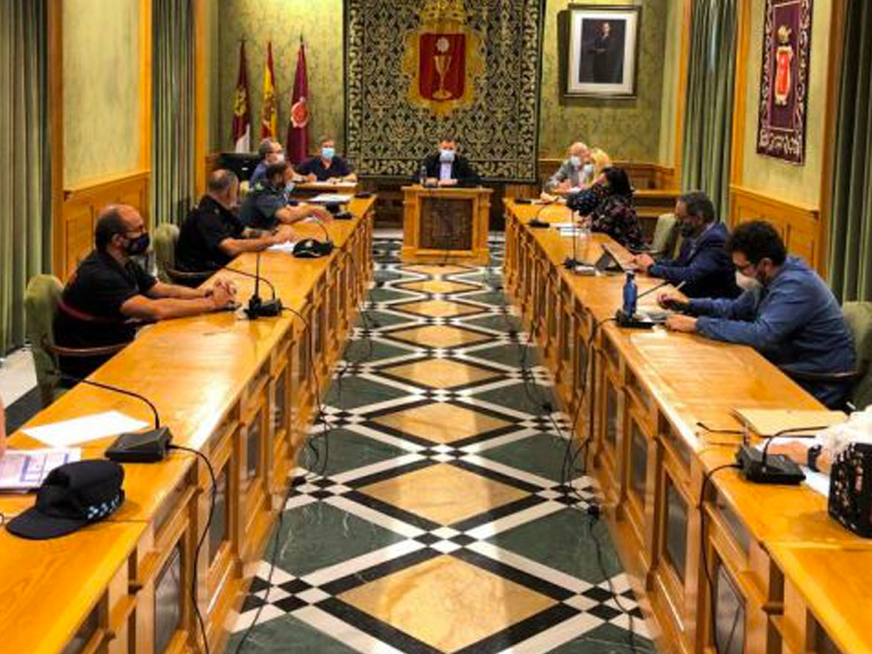 Llamamiento a la responsabilidad ante la no celebración de San Mateo - imagen 1