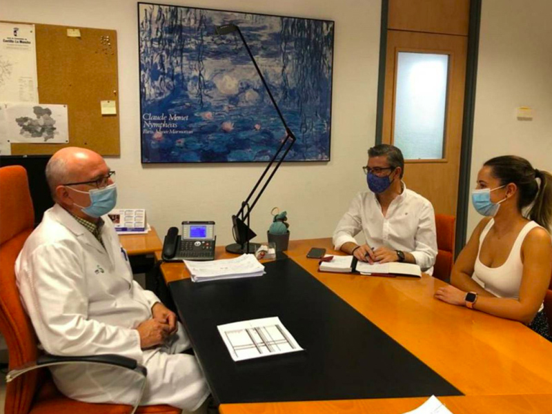 El Ayuntamiento de Motilla se reúne con el SESCAM para pedir mejoras en Atención Primaria - imagen 1