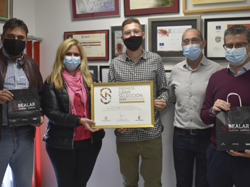 Azafrán, ajos, cordero y vino de Cuenca, entre los reconocidos con los XXXI Premios Gran Selección - imagen 1