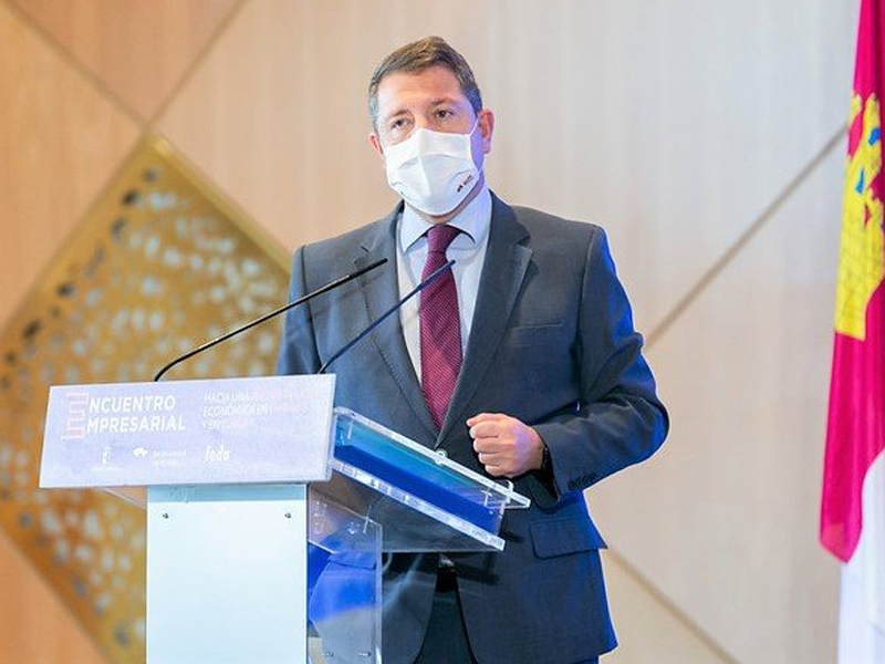 García-Page anuncia la puesta en marcha del Programa ‘Garantía+52’ para mil parados - imagen 1