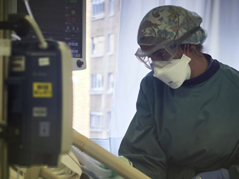 C-LM vuelve a rozar el millar de nuevos casos - imagen 1