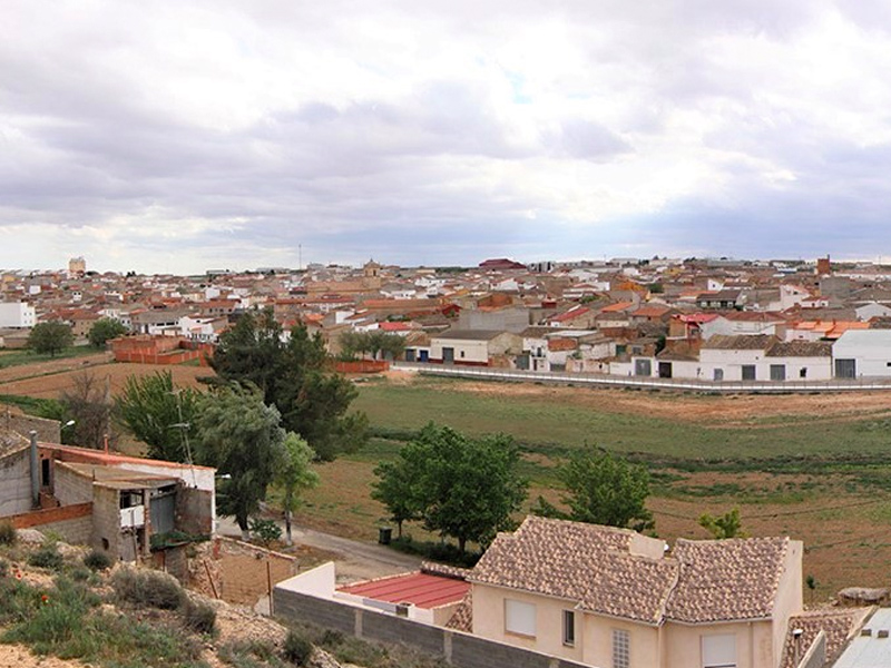 Ledaña pide a todos sus vecinos el autoconfinamiento por la alta tasa de covid-19 - imagen 1