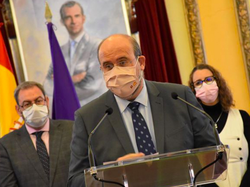 Castilla-La Mancha baraja abrir el cierre perimetral solo los días 24, 25, 31 y 1 - imagen 1