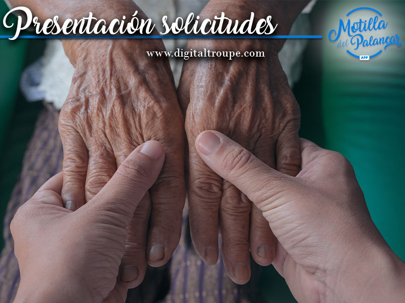 Personal de ayuda a domicilio, gerocultores y cuidadores - imagen 1