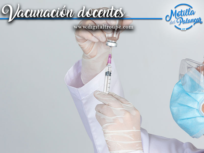 Empieza la vacunación de docentes en la provincia - imagen 1