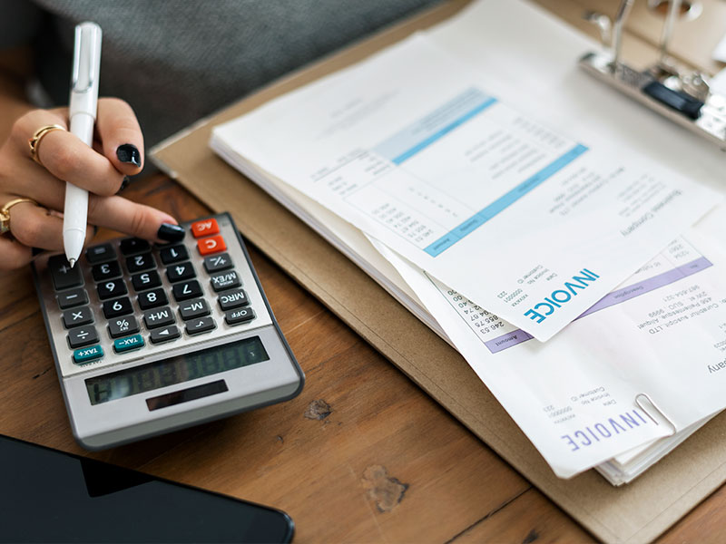 Media de 1.521 euros al año en electricidad gas y agua en Cuenca - imagen 1