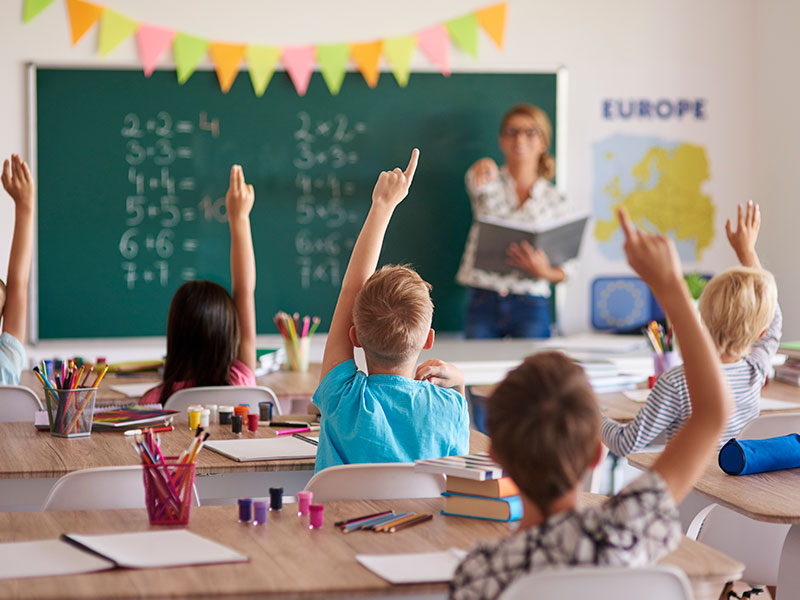 Alumnos vacunados no harán cuarentena en caso de contacto con positivo  - imagen 1