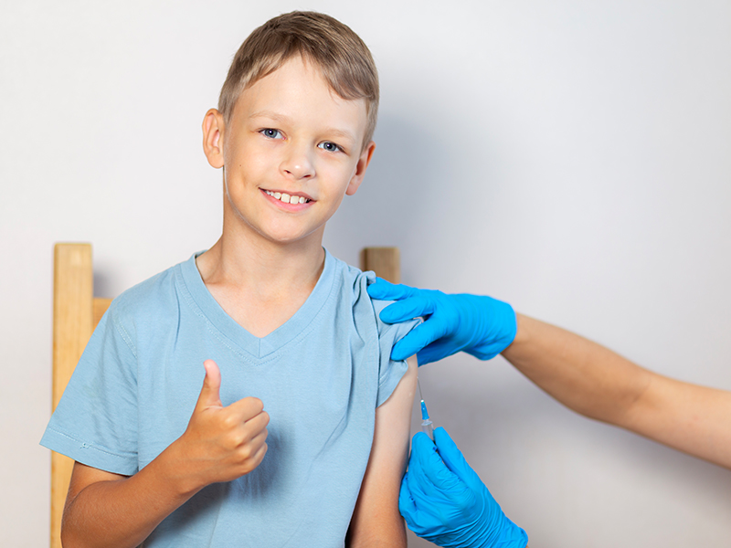 Castilla-La Mancha se inclina por vacunar a los niños en los propios colegios - imagen 1