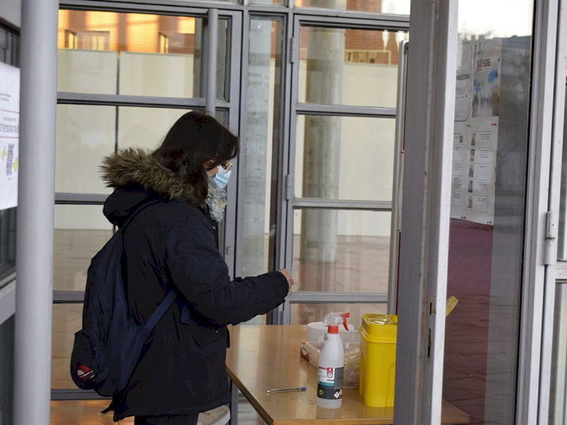 La UCLM ofrece un servicio gratuito de detección de la COVID por PCR en saliva - imagen 1