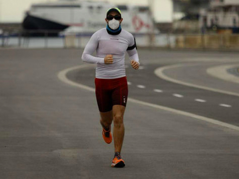 Las mascarillas dejarán de ser obligatorias en exteriores el próximo jueves - imagen 1