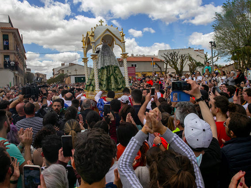 Volvió la devoción Mariana a San Clemente con la Venida de la Virgen de Rus - imagen 1